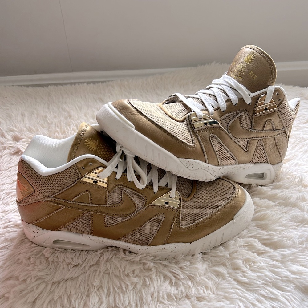 Nike Air Tech Challenge III Men’s size 11.5 Wimbledon Gold